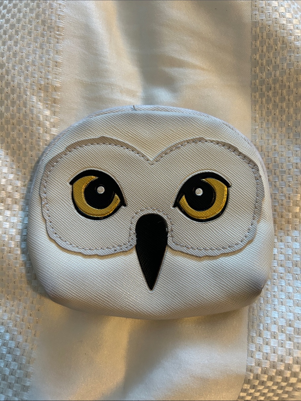 Wizarding World of Harry Potter Hedwig White Owl Coin Pouch Wallet